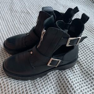 Steve Madden Black Boots 🖤